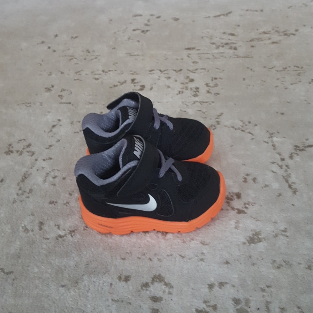 Nike Infant Sneakers EUC